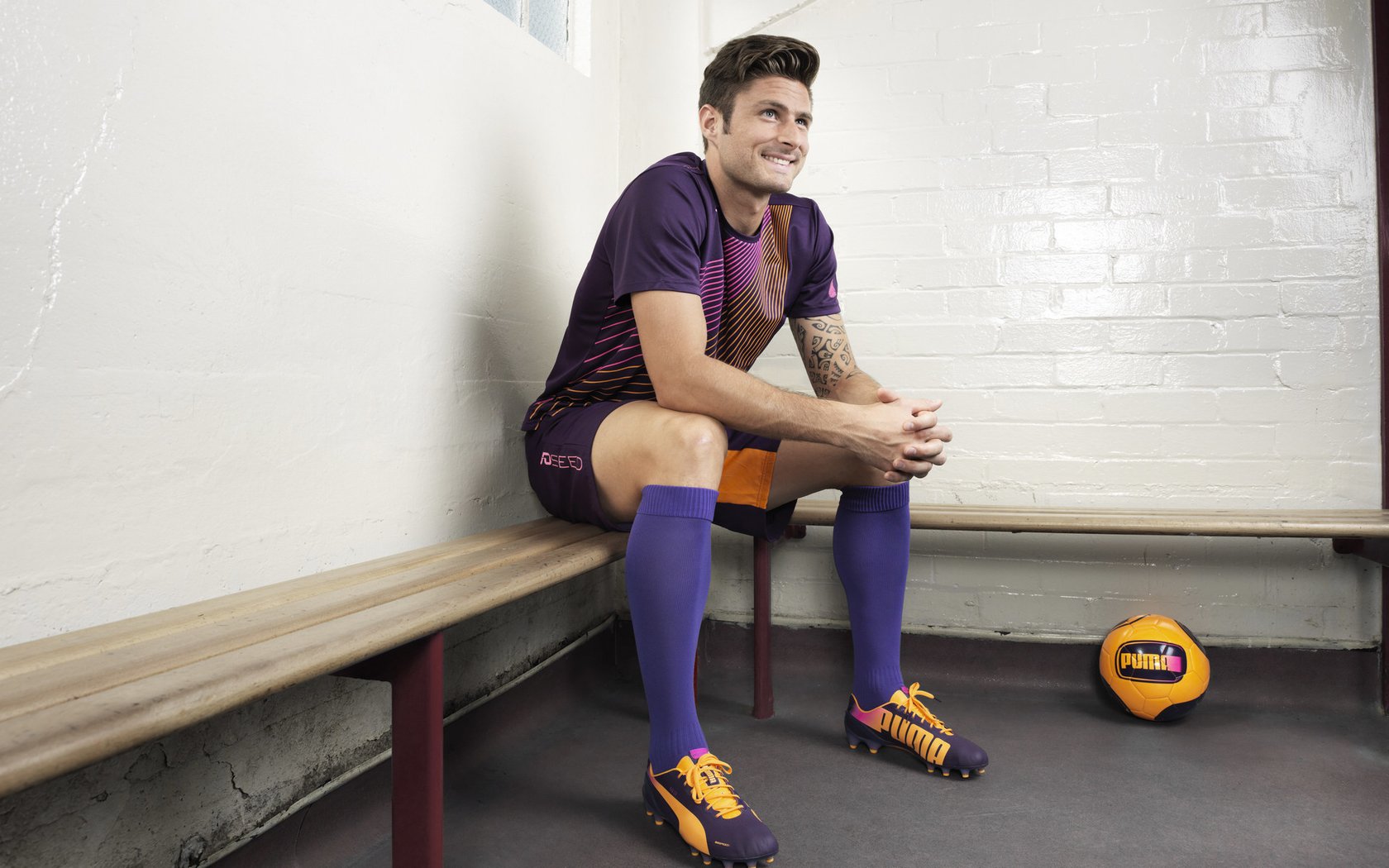 东南亚球队备战南部豪强,势必全力一战,东南亚联队